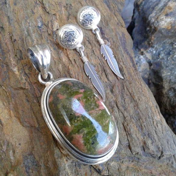 Jewelry - Sterling Silver Unakite Pendant and earrings SET